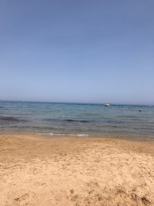 Strand Alexander Beach Hotel & Village Resort
