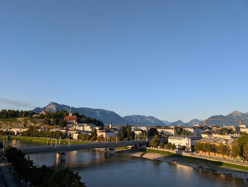Ausblick Motel One Salzburg-Mirabell