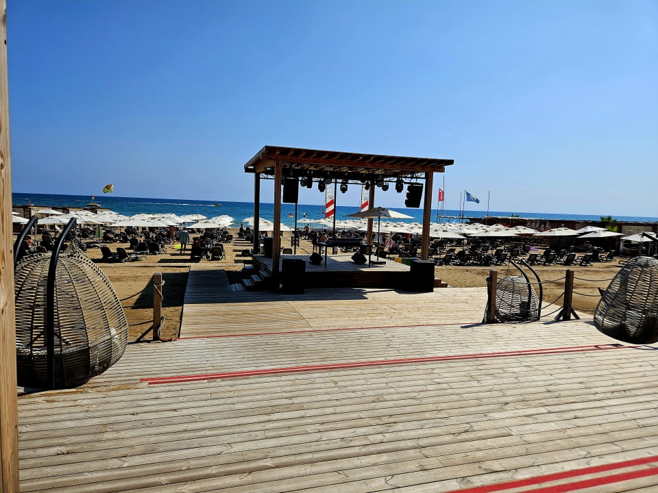 Strand Jacaranda Luxury Resort