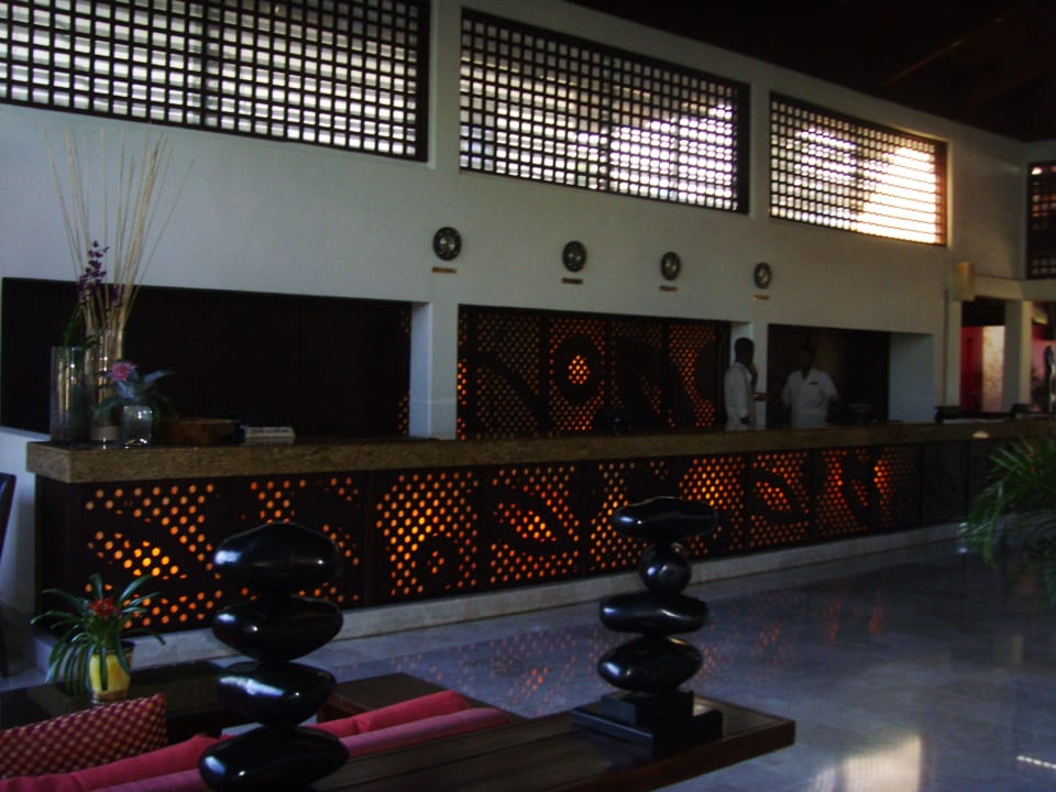 Lobby Dreams La Romana Resort & Spa