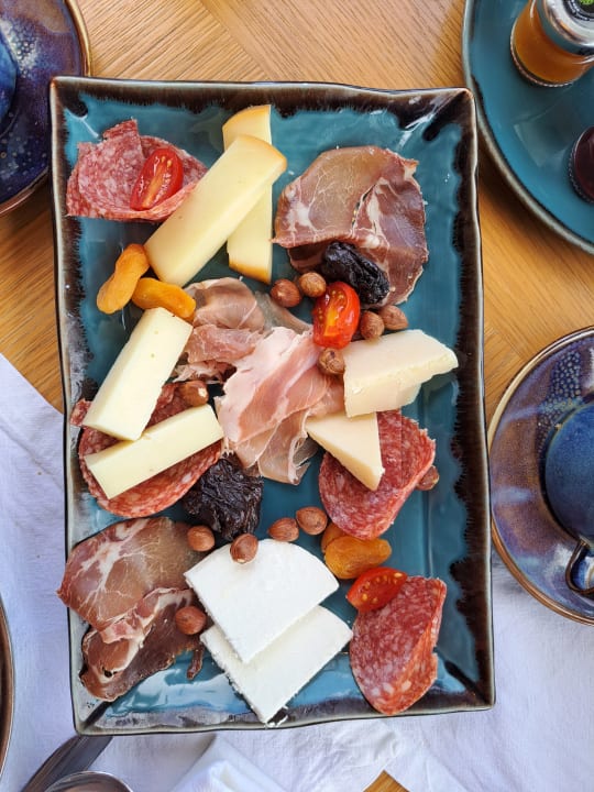 Gastro Mitsis Selection Rinela