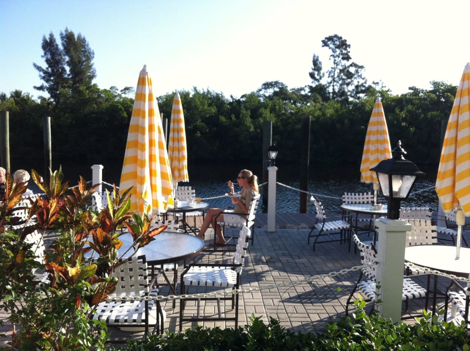 Außenterrasse des Hotelrestaurants The Innlet Hotel