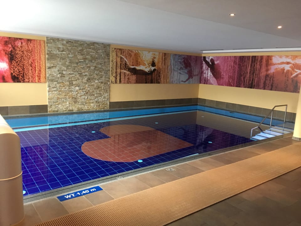 Pool Romantik & Spa Alpen-Herz