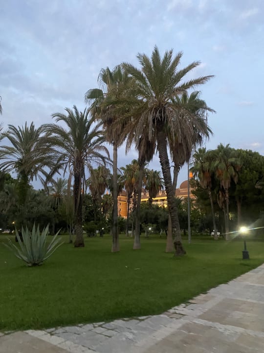 Gartenanlage Hotel Süral