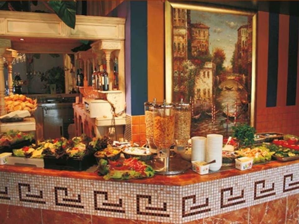 Buffet morgens Feriendorf San Pepelone