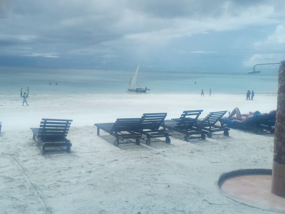 Strand Sultan Sands Island Resort & Spa