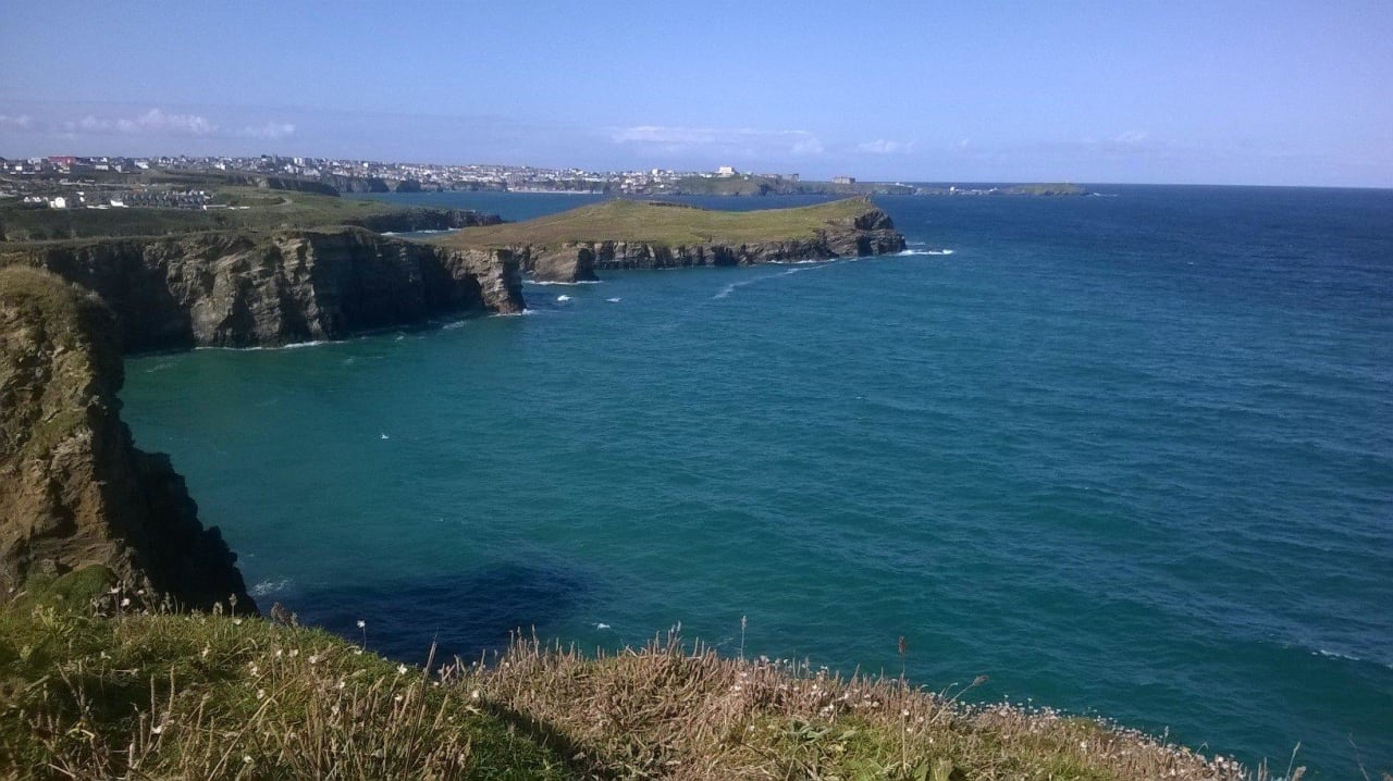 Klippe vor dem Hotel Sands Resort Hotel