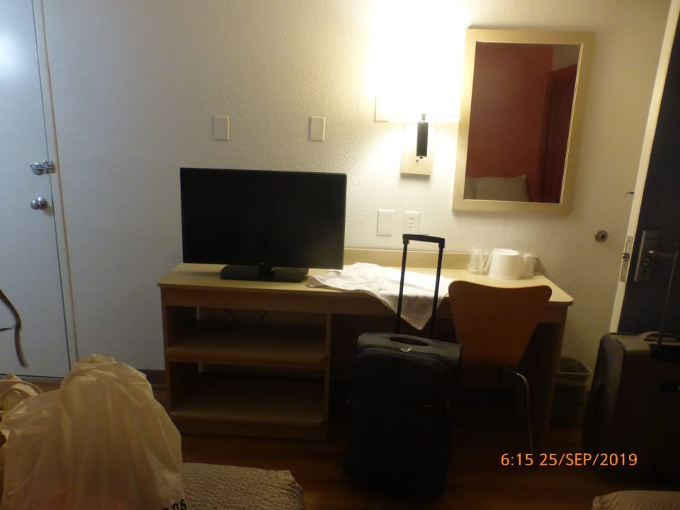 Zimmer Motel 6 Porterville