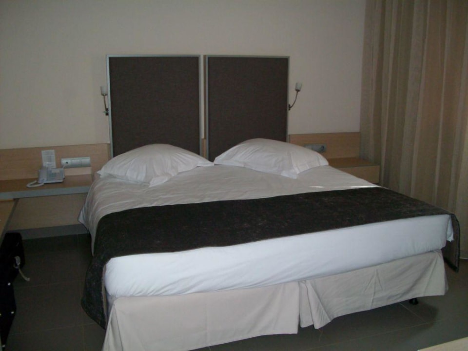 Schlafzimmer Atlantica Mikri Poli Crete