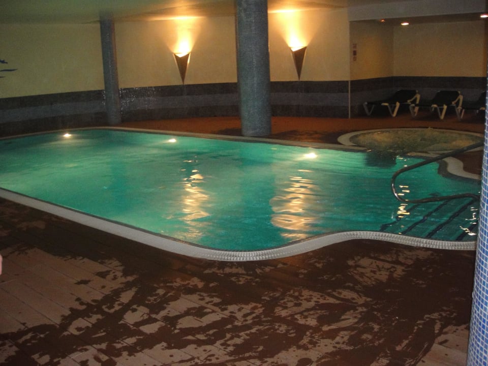 Piscine interne allsun App.-Hotel Orient Beach