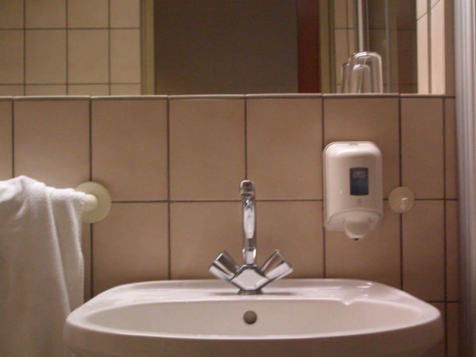 Waschbecken GSI Hotel Bonn
