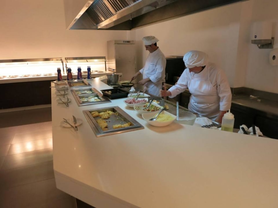 Frühstück Las Gaviotas Suites Hotel