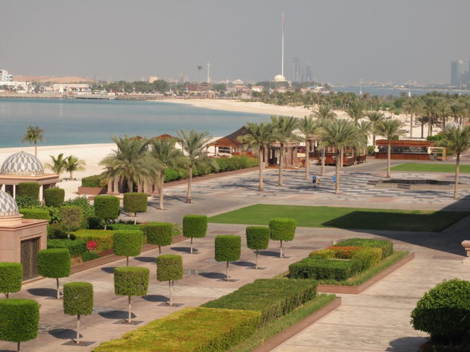 Ausblick vom Balkon Emirates Palace Mandarin Oriental
