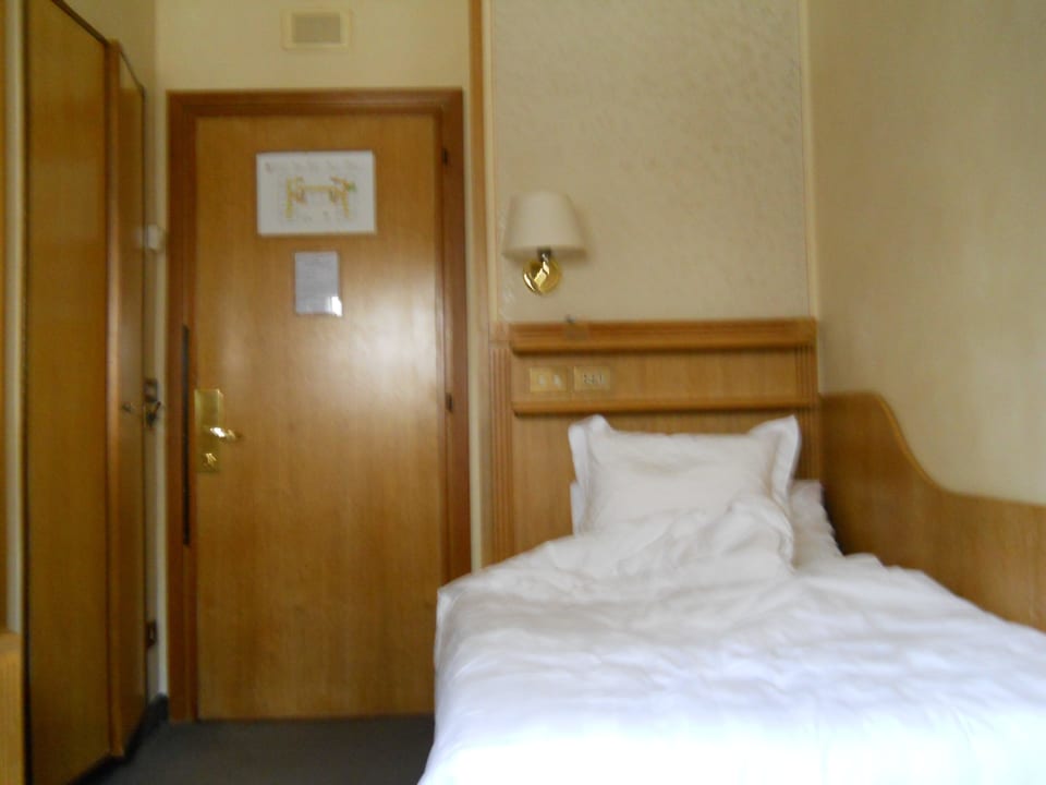 Das Bett Mercure Roma Centro Colosseo
