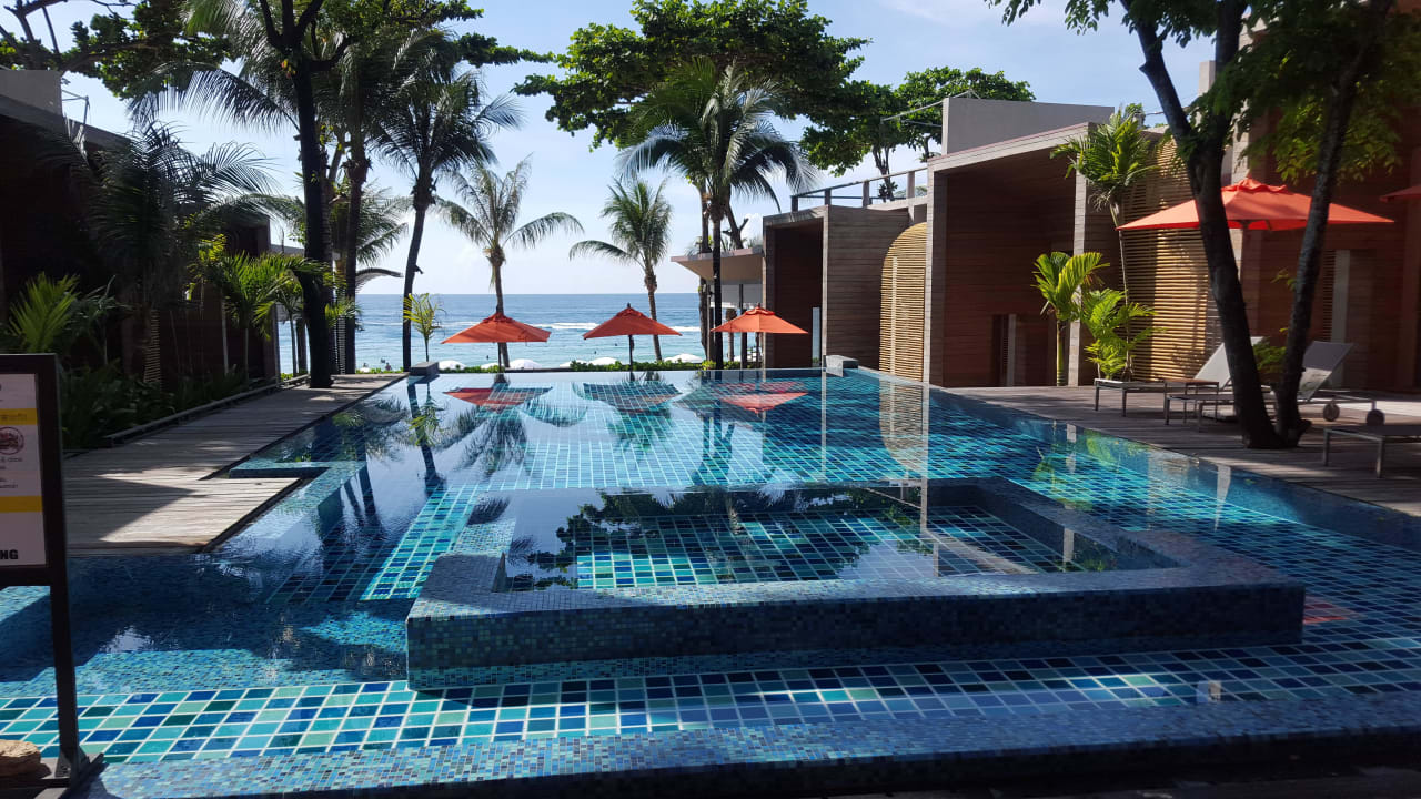 Pool zwischen den Villenzimmern Sai Kaew Beach Resort