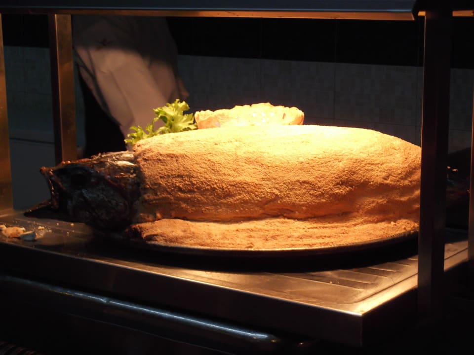 Makrele in Salzkruste Aydinbey Kings Palace & Spa