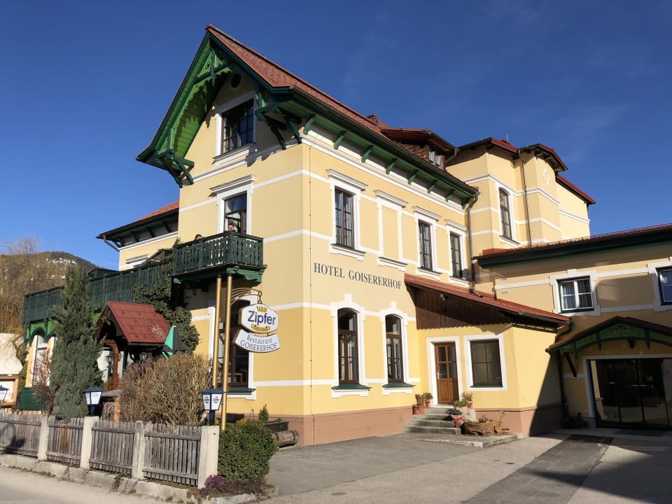 Außenansicht Hotel - Restaurant - Goisererhof