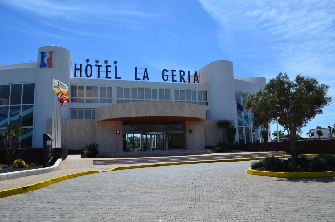 Hoteleingang Hipotels La Geria