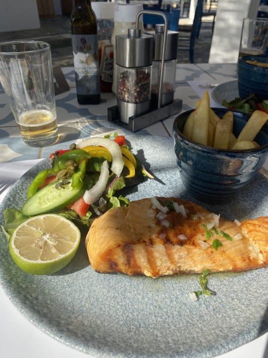 Gastro Crystal Springs Beach Hotel