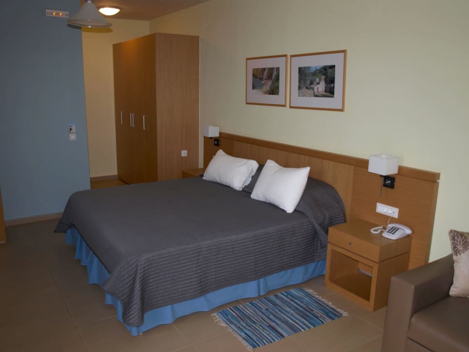 Zimmer 401 Hotel Estia