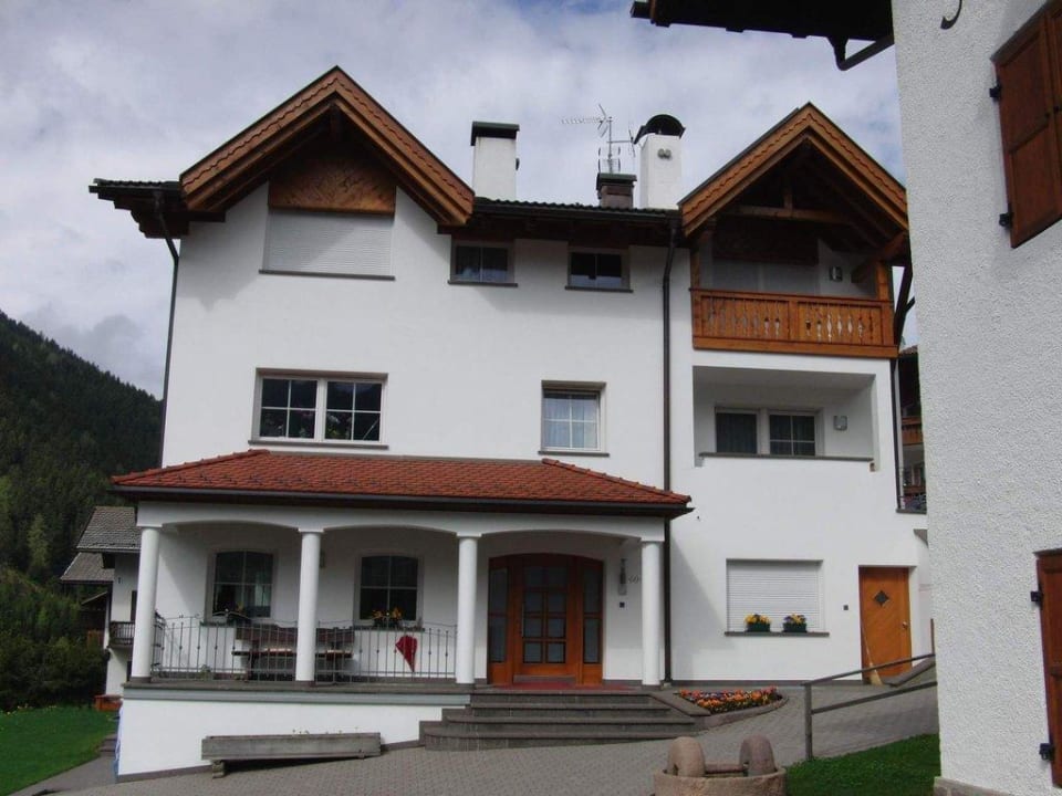 Eingangsbereich Residence Zirmei