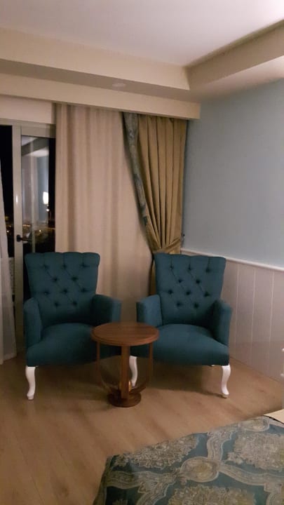 Unser Zimmer  J'adore Deluxe Hotel & Spa