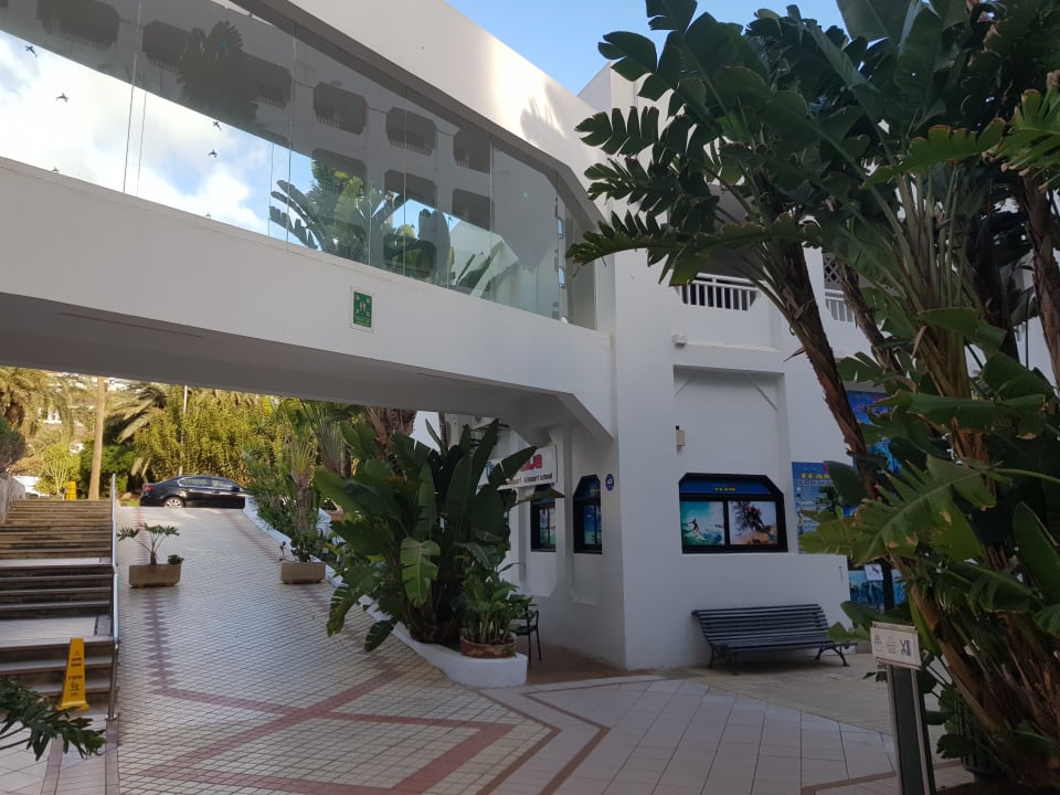 Außenansicht Corallium Beach by Lopesan Hotels - Adults only