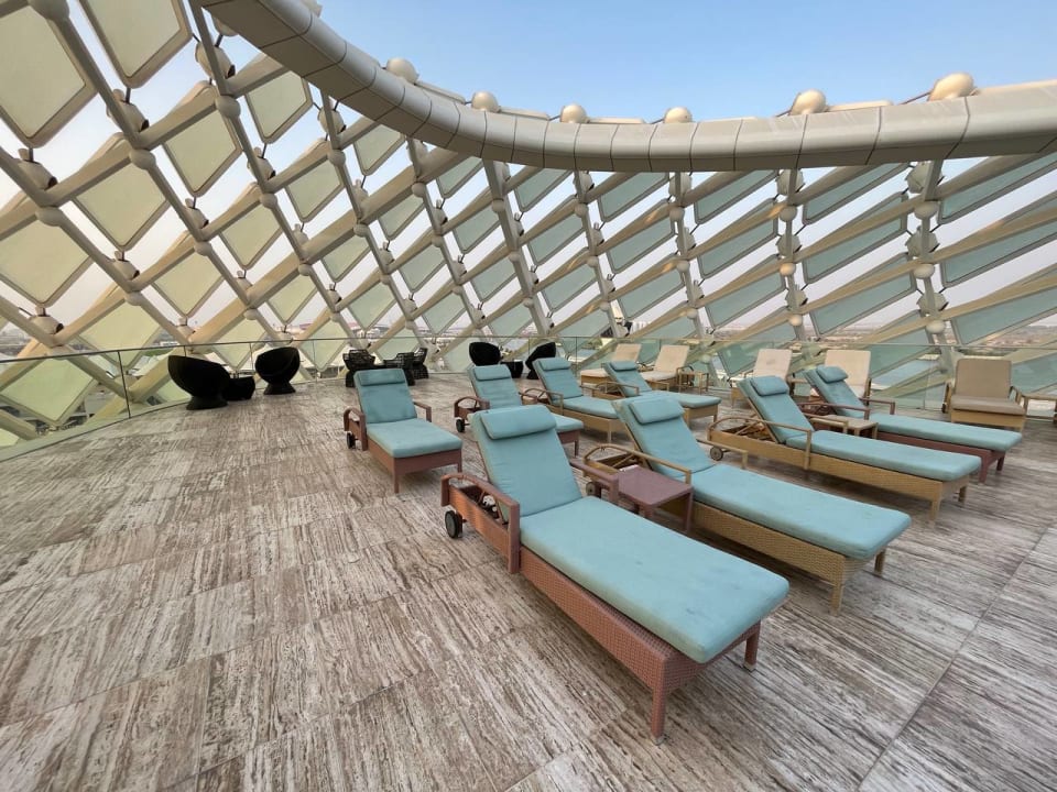 Pool W Abu Dhabi - Yas Island