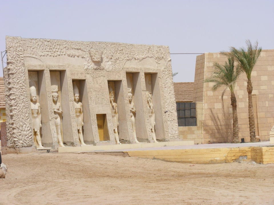 Arena Pickalbatros Alf Leila Wa Leila Resort - Neverland Hurghada