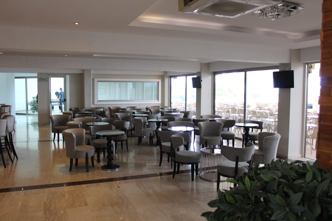 Gastro Asterias Beach