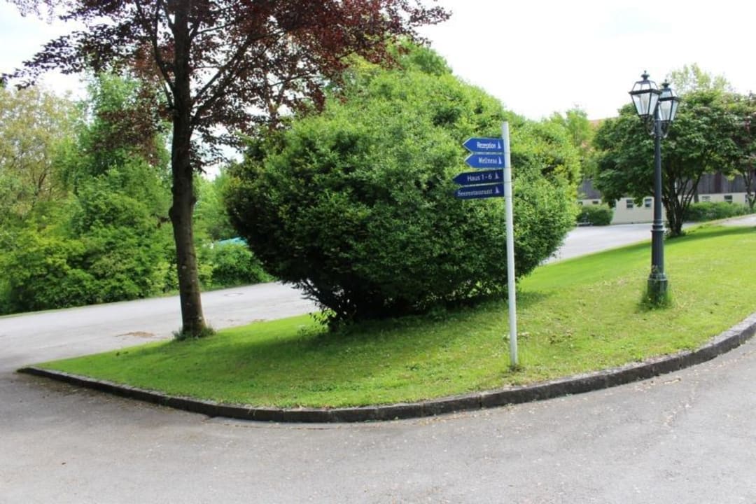 Hinweisführung zu den einzelnen Häusern Marina Hotel