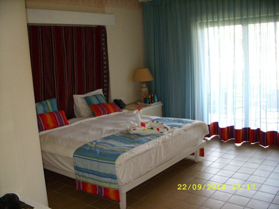 Zimmer mit Bett Pickalbatros Sands Hotel - Port Ghalib