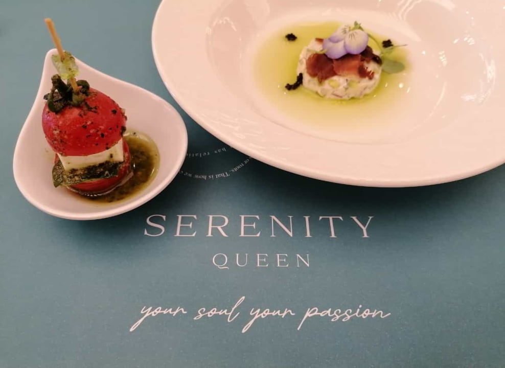 Gastro Serenity Queen Hotel