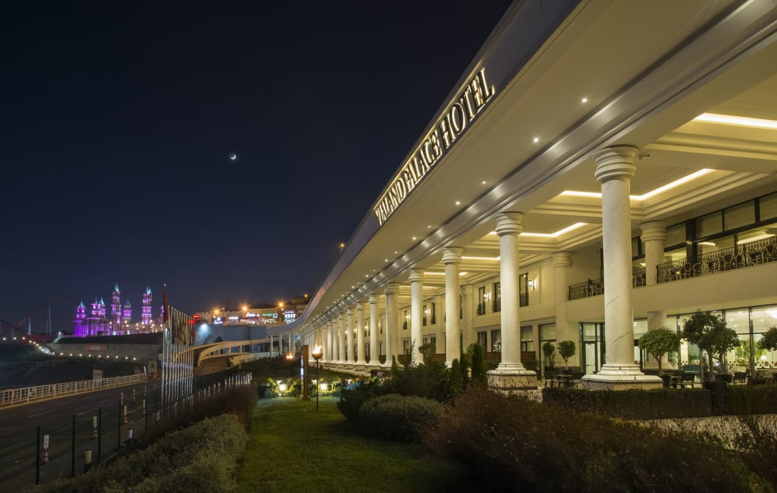 Außenansicht Isfanbul Holiday Home & Suites