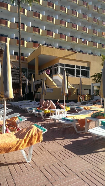 Morgens um halb 10 allsun Hotel Lucana