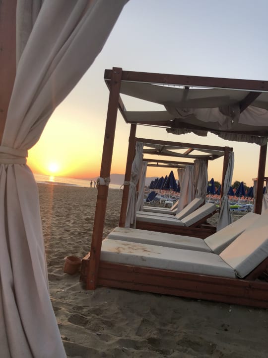 Strand HARPIN Happy Days Beach Hotel