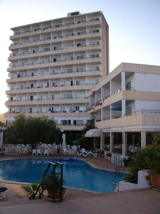Pool und Hotel Hotel Morito