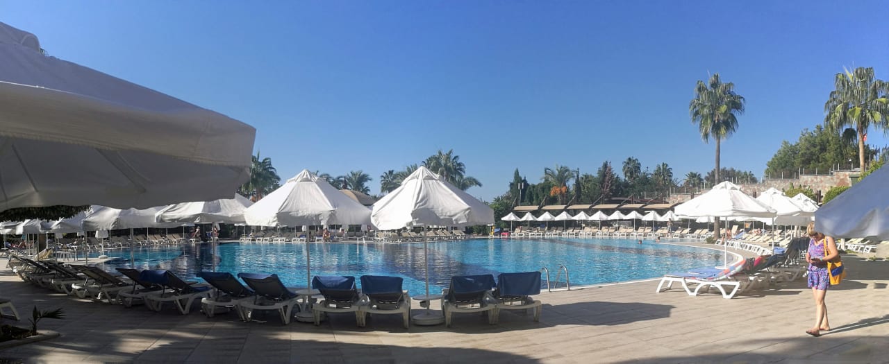 Pool Saphir Resort & Spa