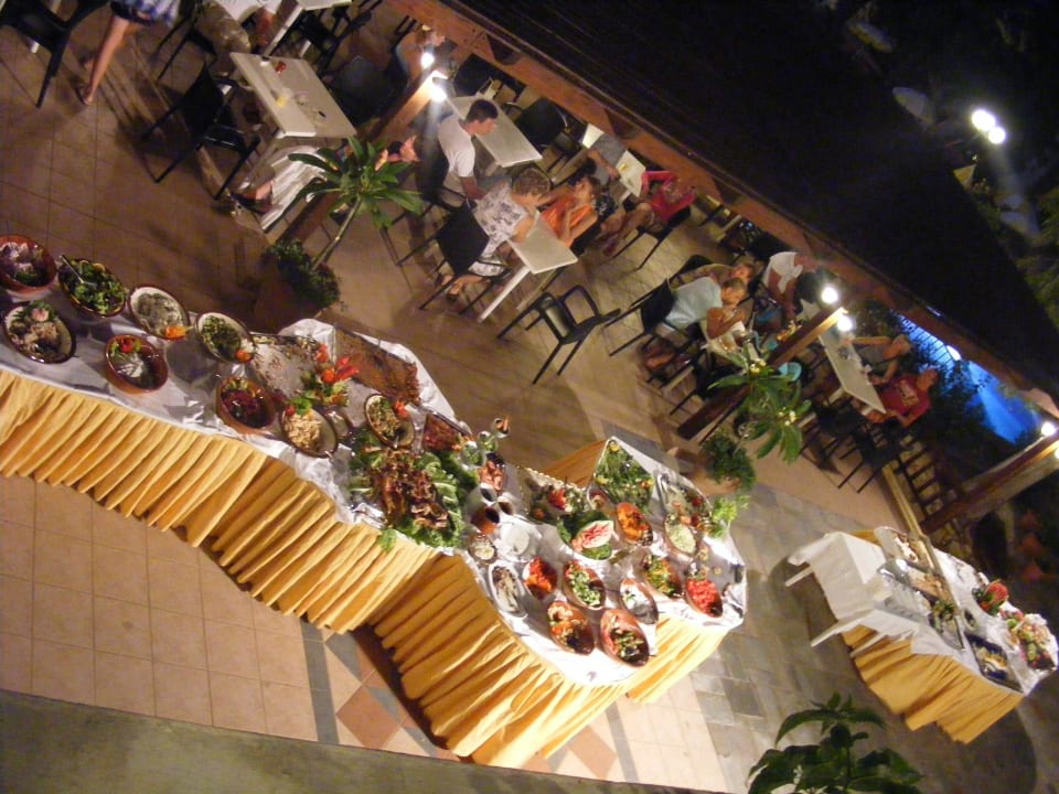 Special BBQ night TUI SUNEO Chrissi Amoudia