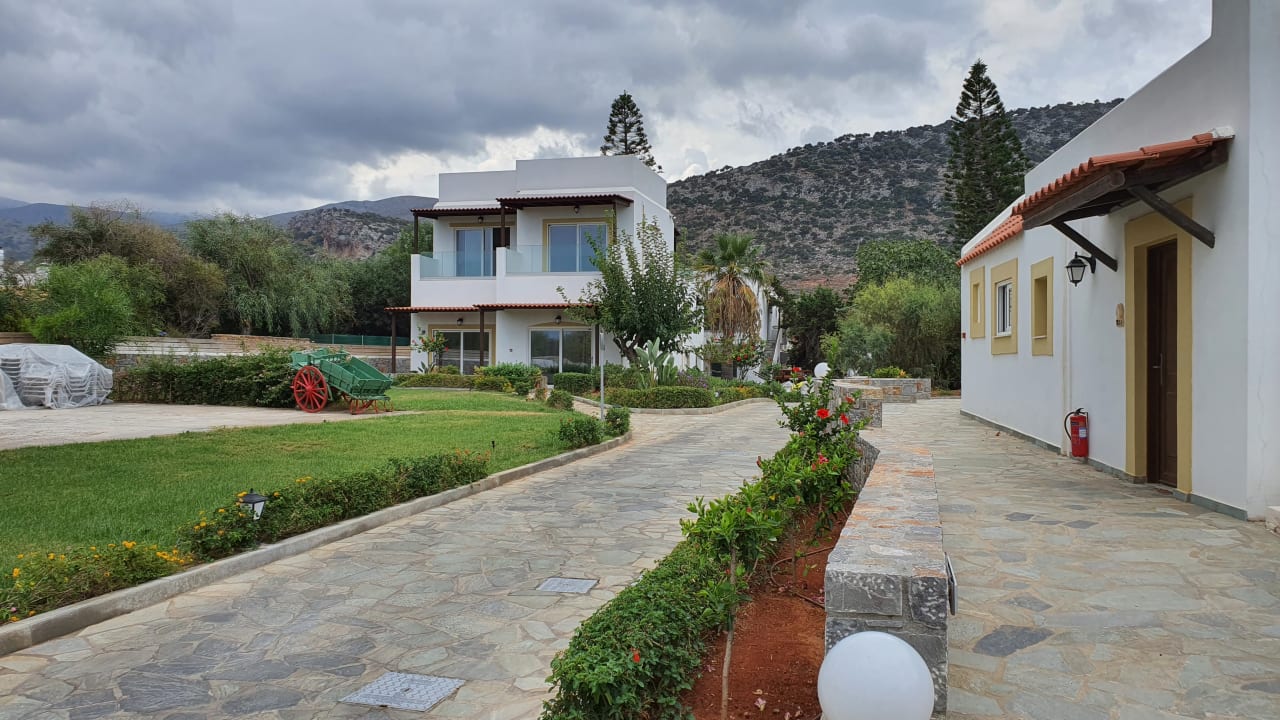 Außenansicht Alexander Beach Hotel & Village Resort