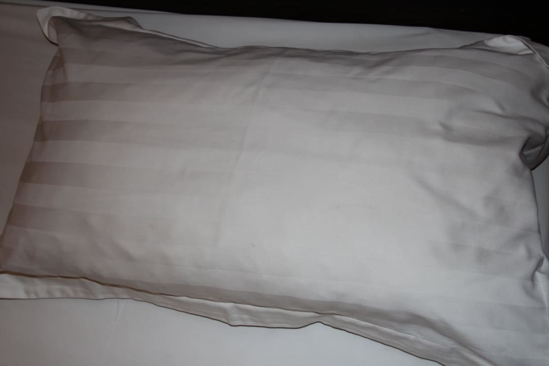 Dreckige Bettwäsche Hotel The Kabiki