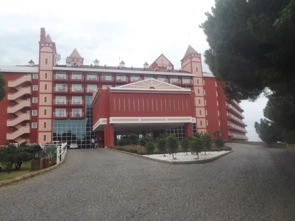 Der Weg zum Hoteleingang IC Hotels Santai Family Resort