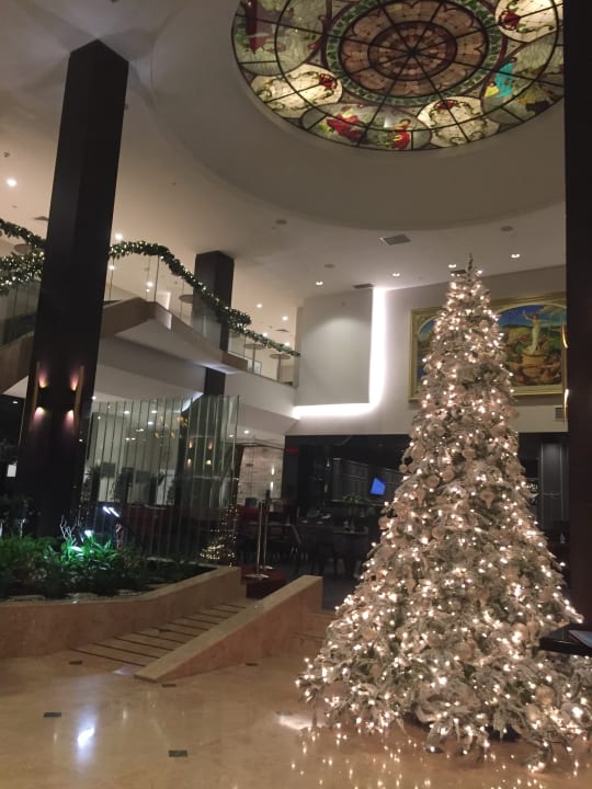 Lobby Radisson Blu Leogrand Hotel