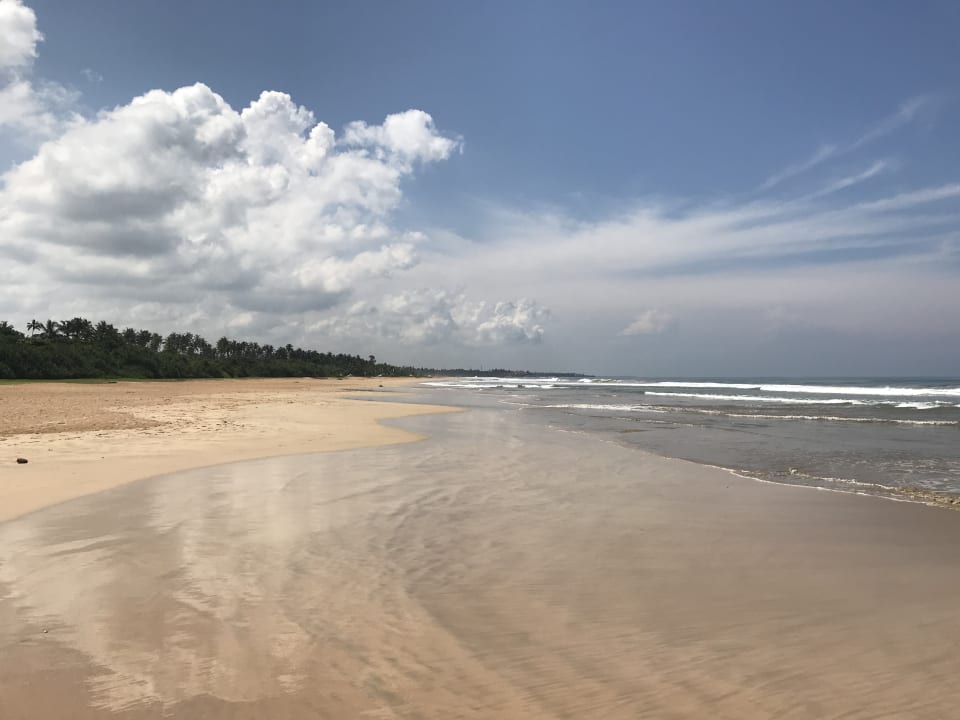 Strand Taj Bentota Resort & Spa