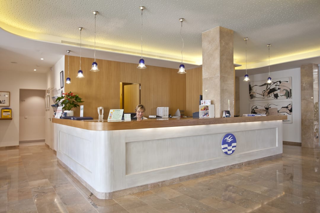Lobby Valentin Puerto Azul Suite Hotel
