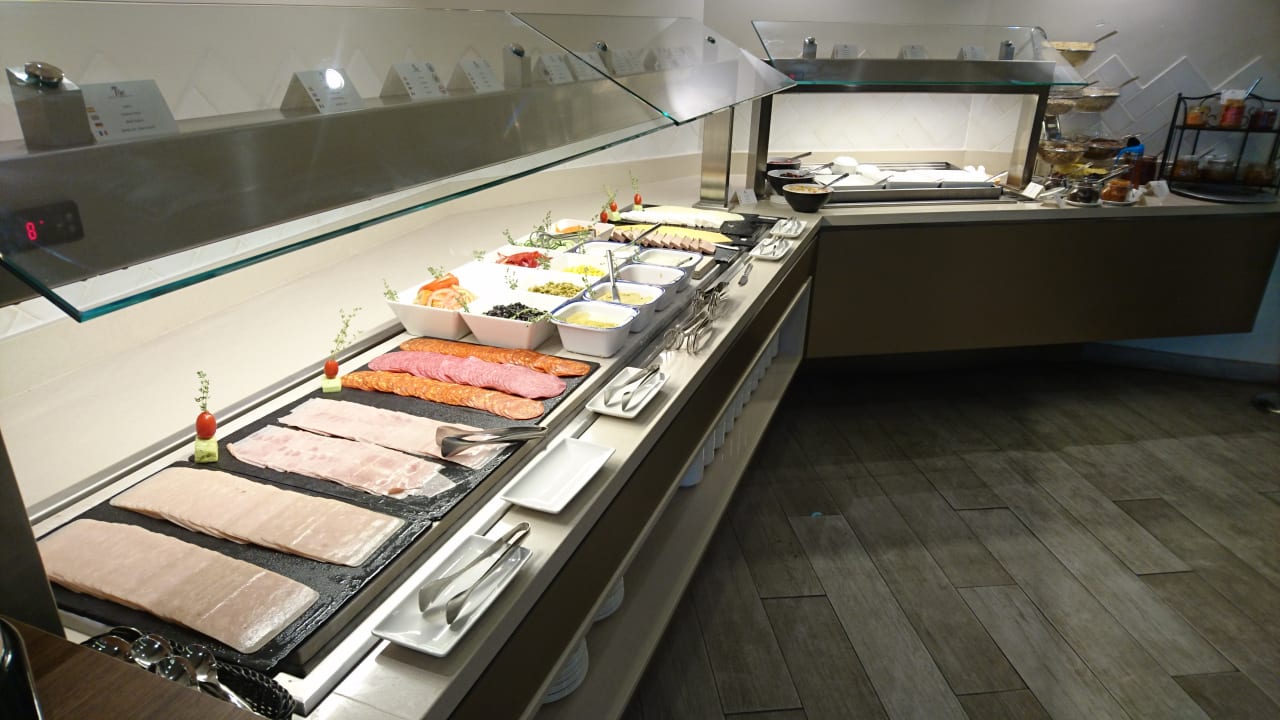 Gastro Hotel LIVVO Koala Garden