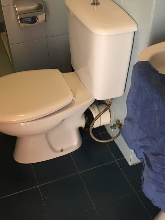 Verdreckte Toiletten  Servatur Alameda de Jandía