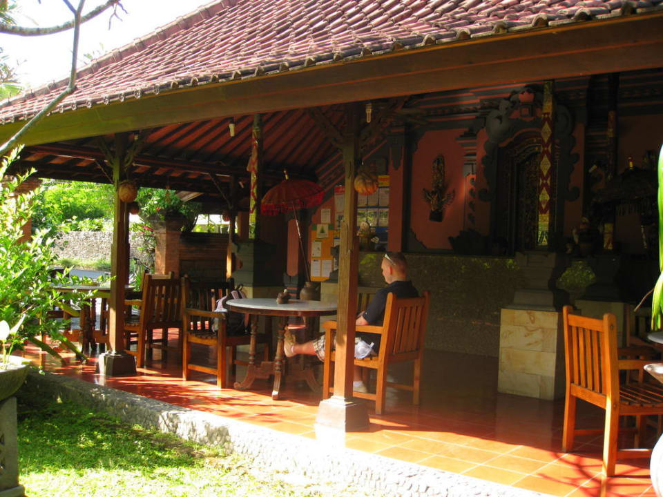 Offene Rezeption Hotel Bumas