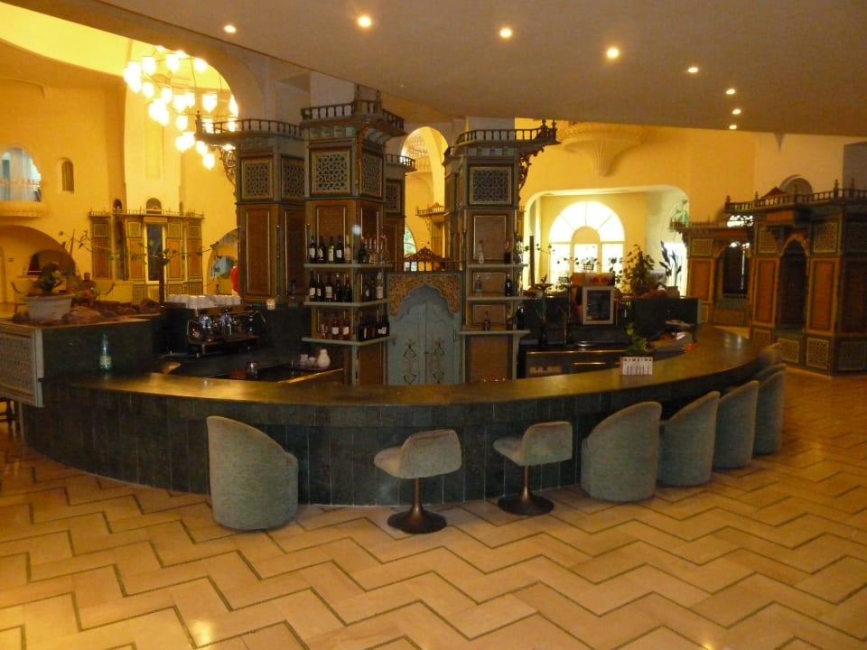 Hier müssen die Getränke bezahlt werden Mahdia Beach & Aquapark