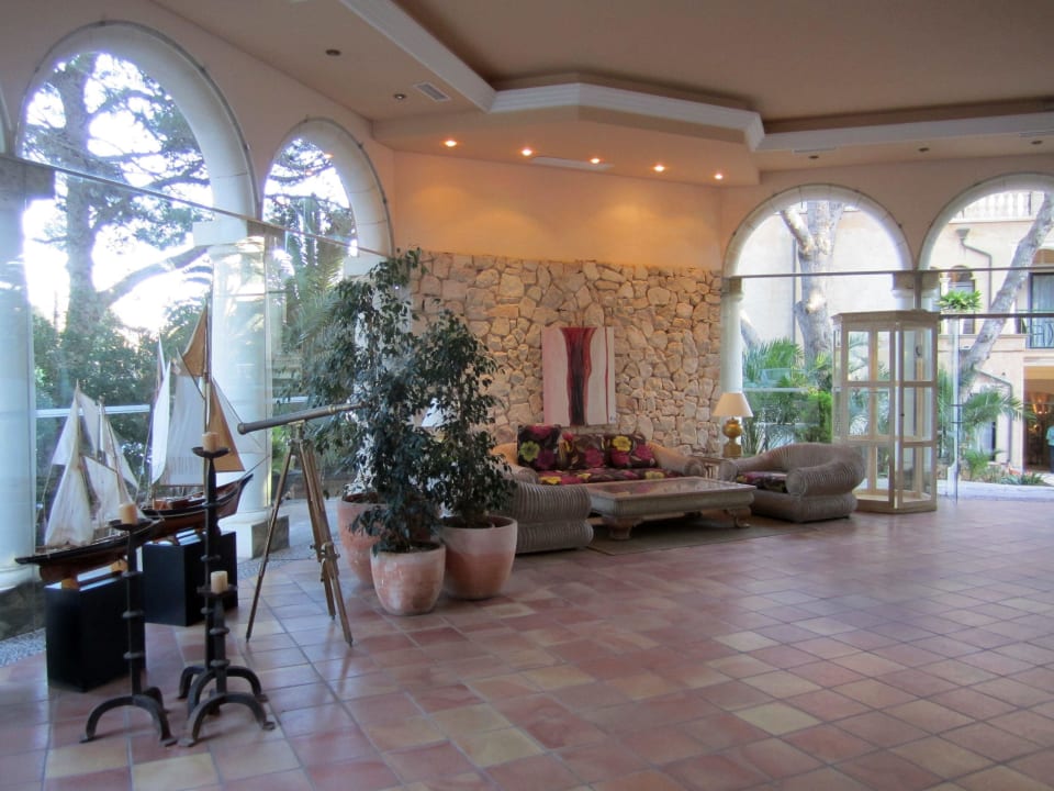 Lobby1 Lago Garden